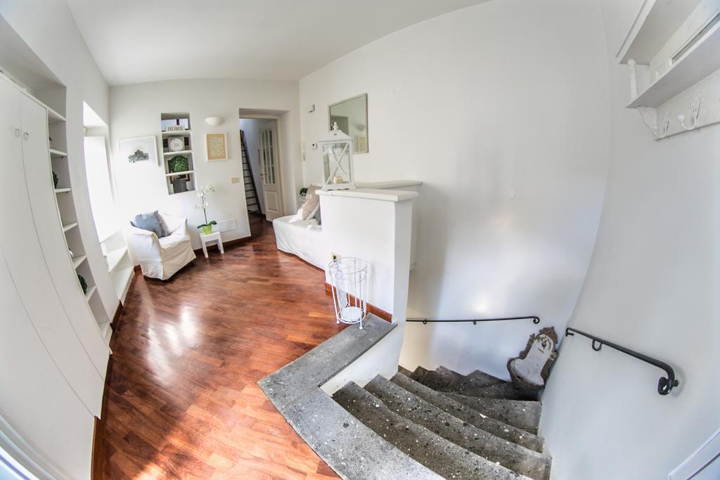 Appartamento Magenta Luxury Cappellari 41 Roma Esterno foto